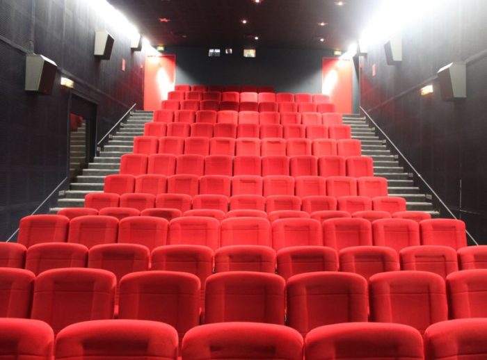 Cinema casino st cyr sur mer technique roulette couleur