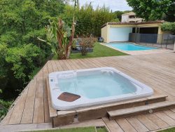 Jacuzzi